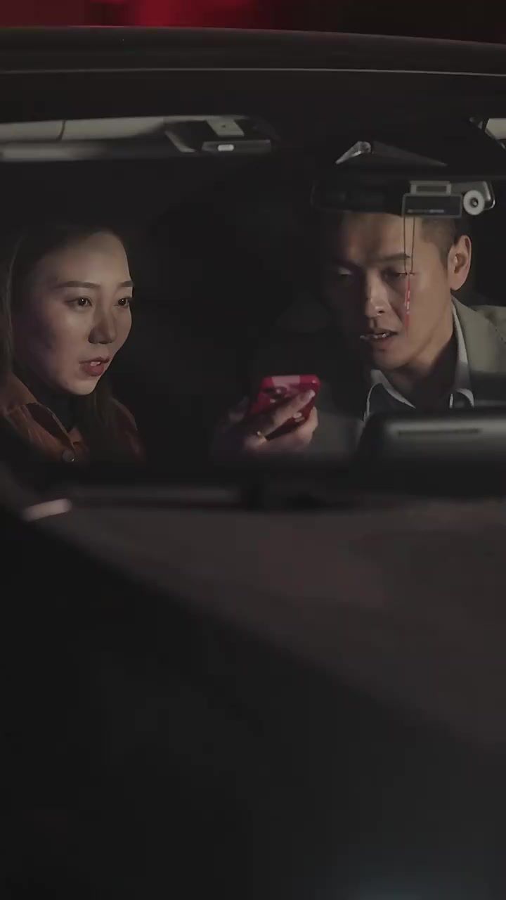 成了總裁暗戀的那個她