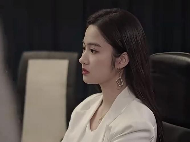 互換后，與渣男他弟戀愛了