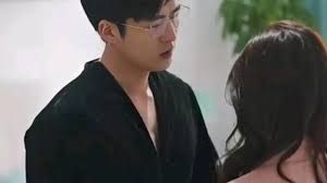 隱婚老公是富豪（隱婚對(duì)象是大佬）