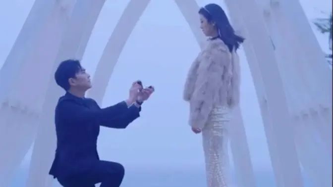 萬(wàn)億女王惹不起