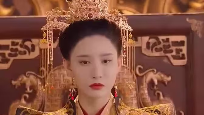 都市咸魚(yú)娶女帝