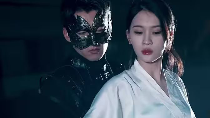 離婚后，前妻跪求復(fù)合